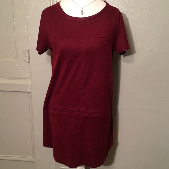 Suede like Mini Dress with short sleeves. - Picture 5 of 5